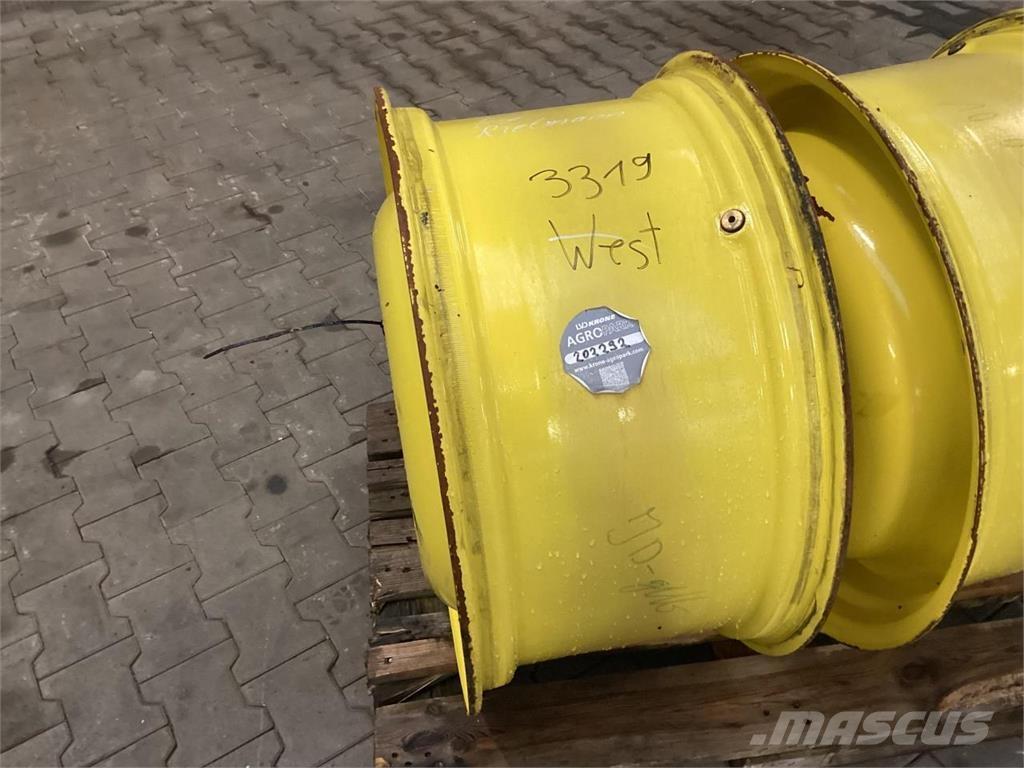 John Deere 15x30 Pneumatici, ruote e cerchioni