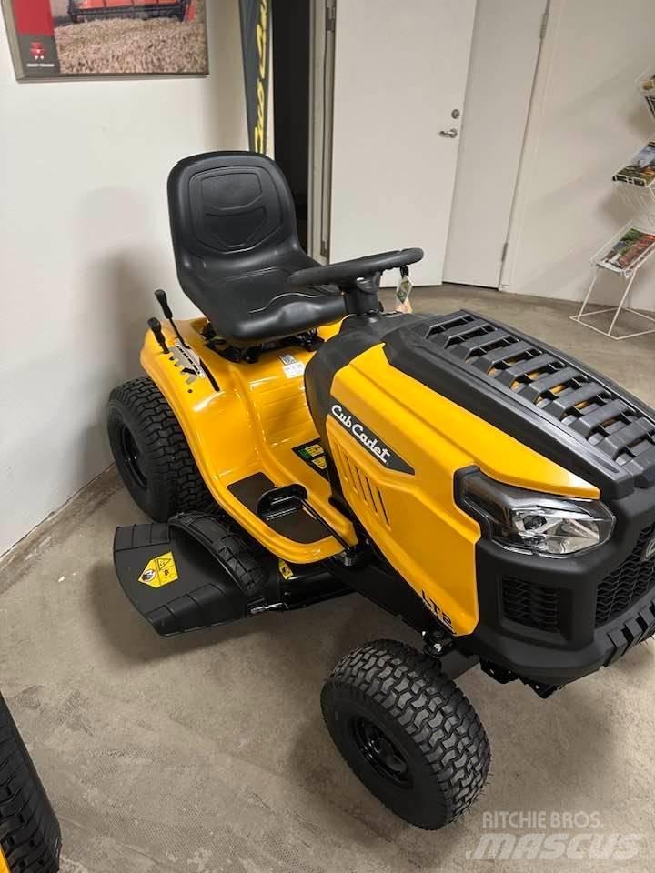 Cub Cadet LT 2 NS92 Trattorini tagliaerba
