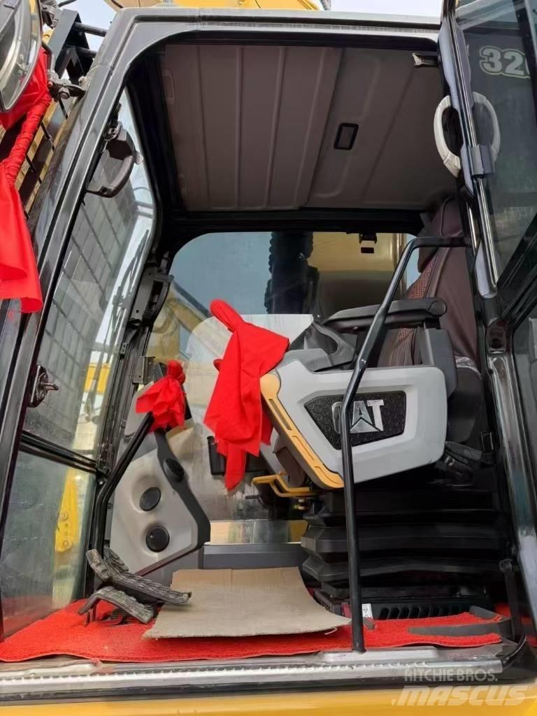 CAT 320GC Escavatori cingolati