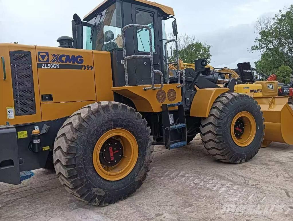 XCMG ZL 50 GN Pale gommate