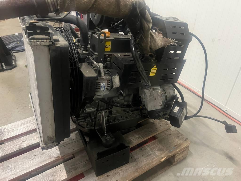 Yanmar 4TNV84T-GGEH Miniescavatori