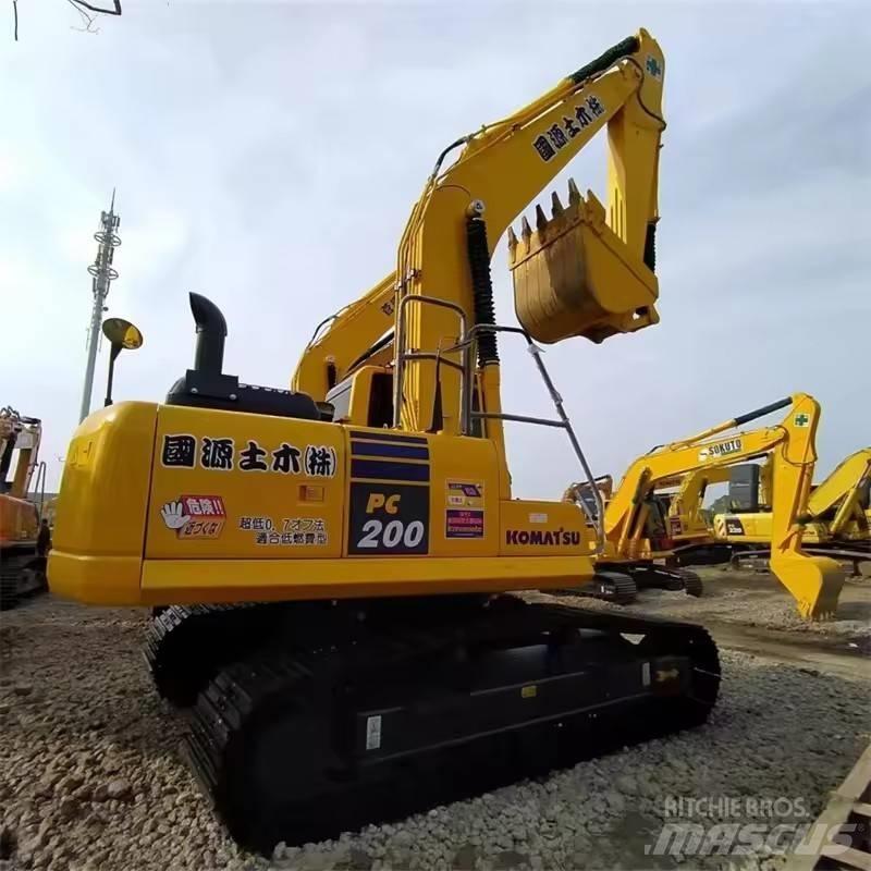 Komatsu PC 200 Escavatori cingolati