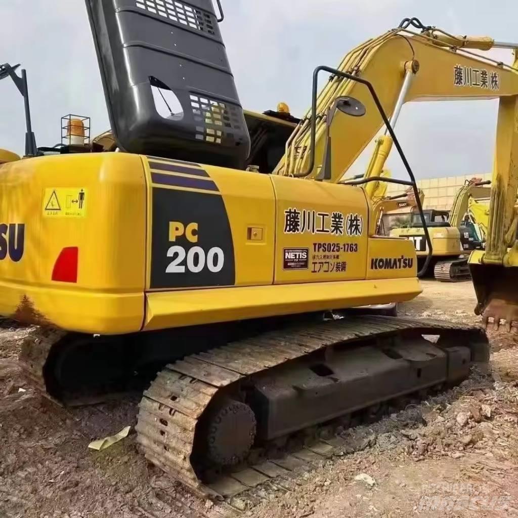 Komatsu PC 200 Escavatori cingolati