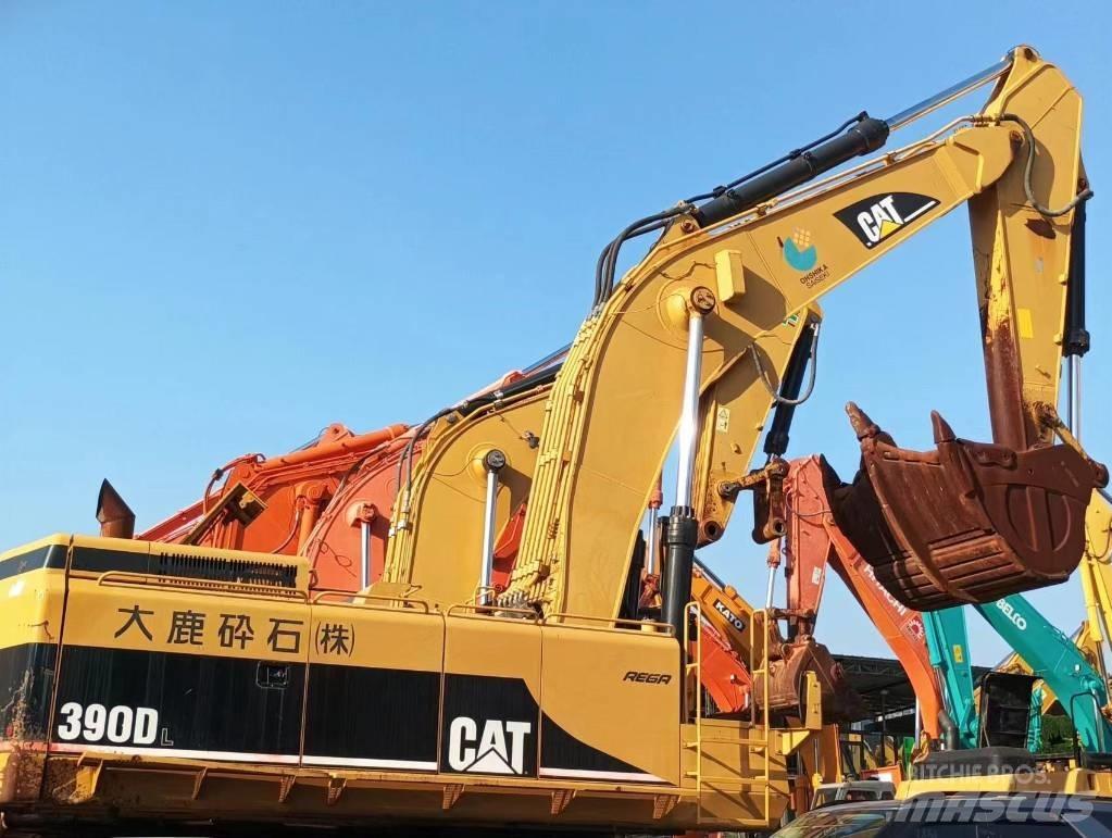 CAT CAT390DL Escavatori medi 7t - 12t