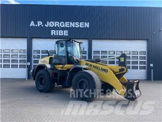 New Holland W 190 Pale gommate
