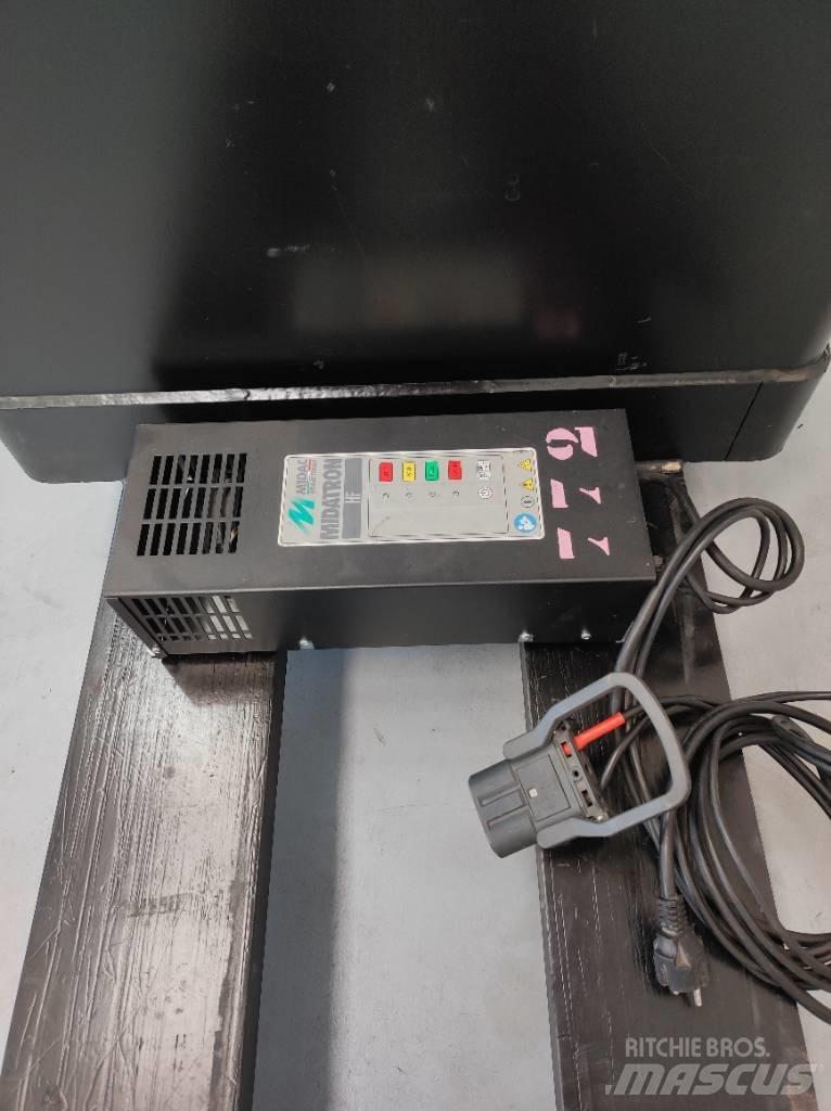 Yale MP20X FBW Carrelli elevatori bassi a piattaforma