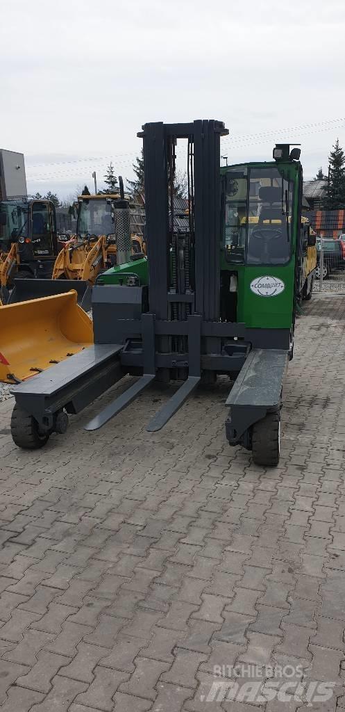 Combilift C 4500 Carrello elevatore retrattile a 4 vie