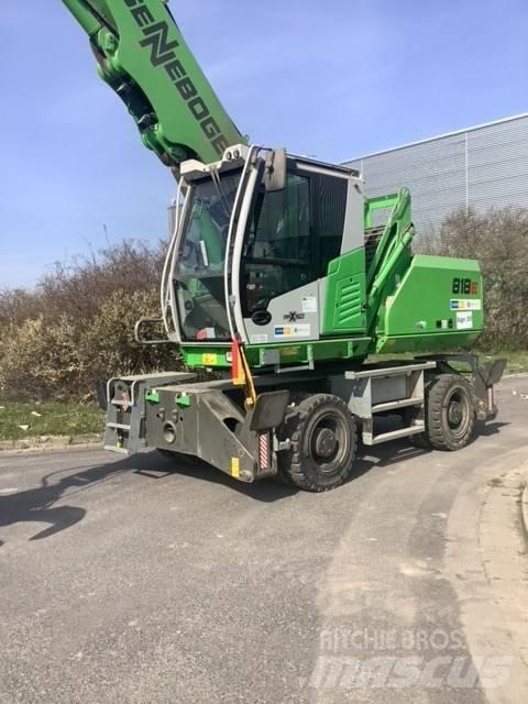 Sennebogen 818 E Movimentazione rifiuti