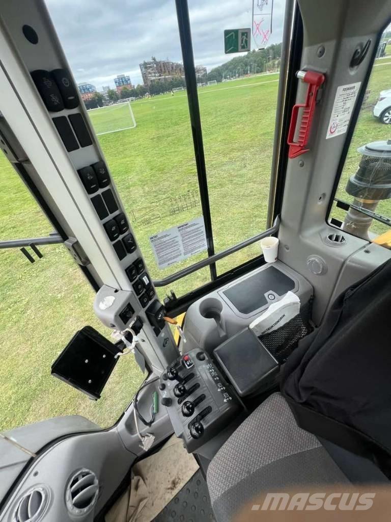 Volvo L 60 H Pale gommate