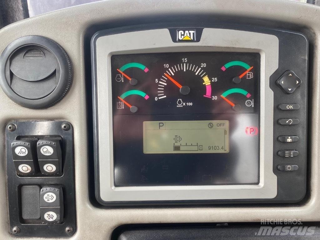 CAT D 6 T LGP Dozer cingolati