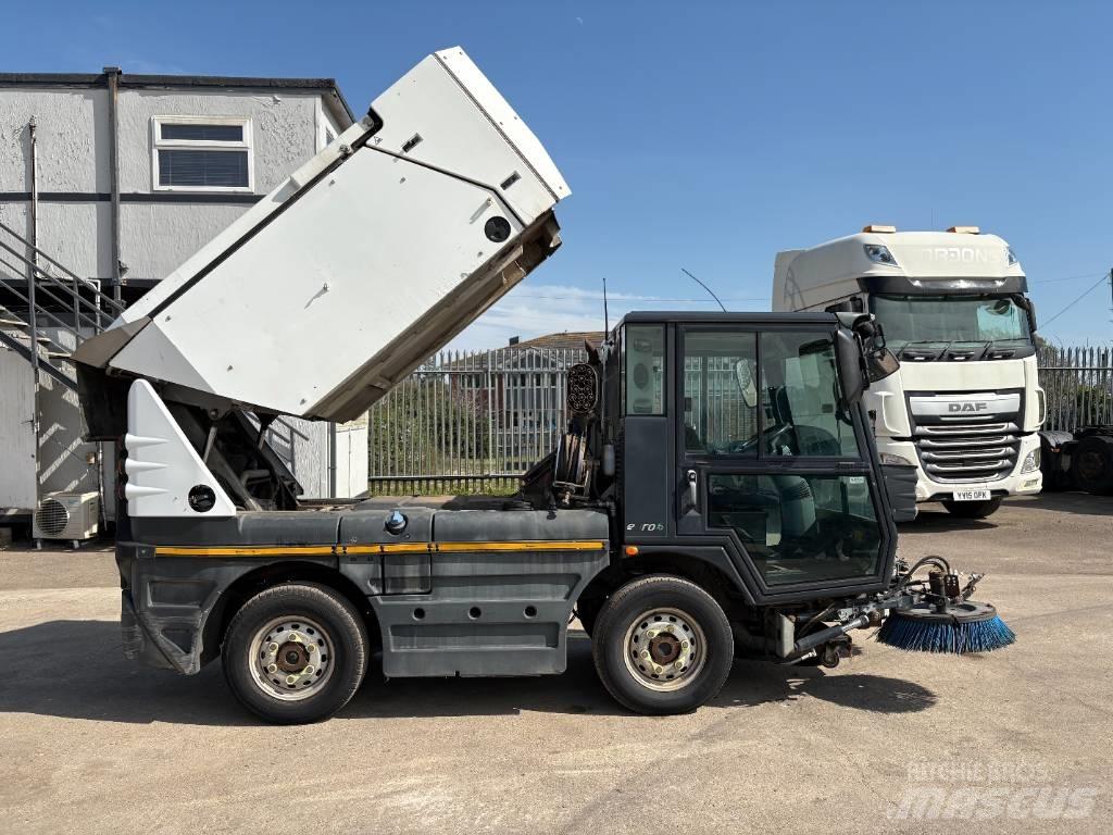 Schmidt Swingo 200 Autocarro spazzatrice