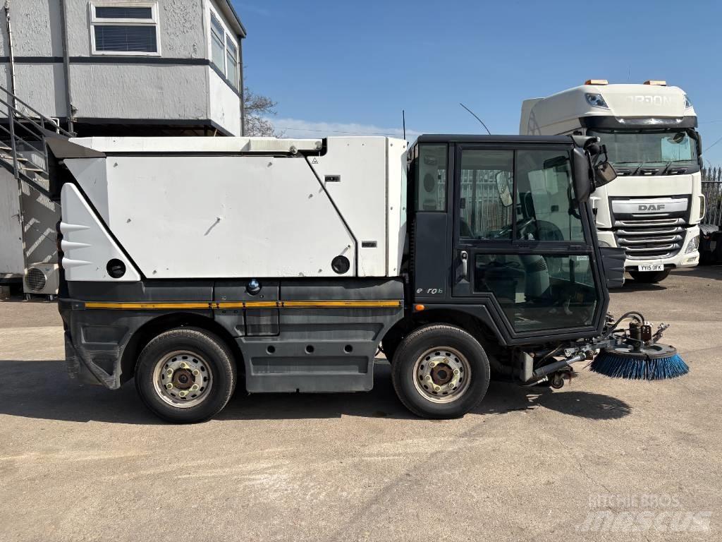 Schmidt Swingo 200 Autocarro spazzatrice