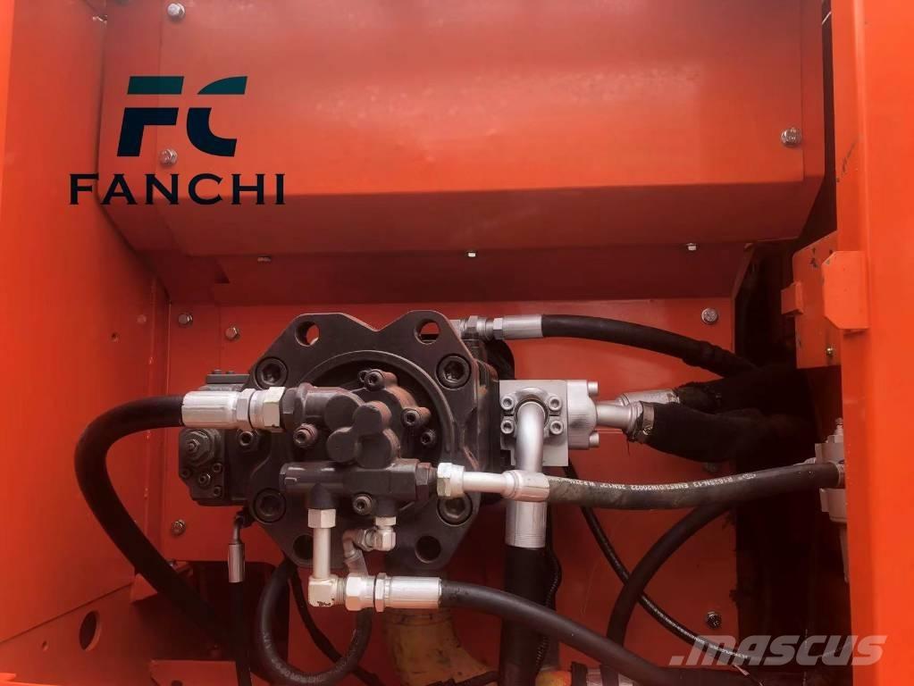 Doosan DX 225 LC Escavatori cingolati