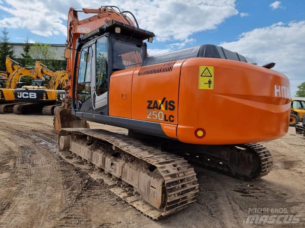 Hitachi ZX 250 LC-3 Escavatori cingolati