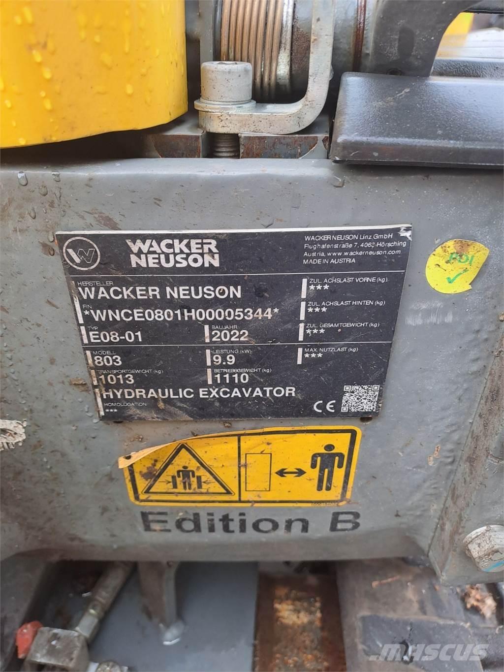 Wacker Neuson 803 Escavatori cingolati