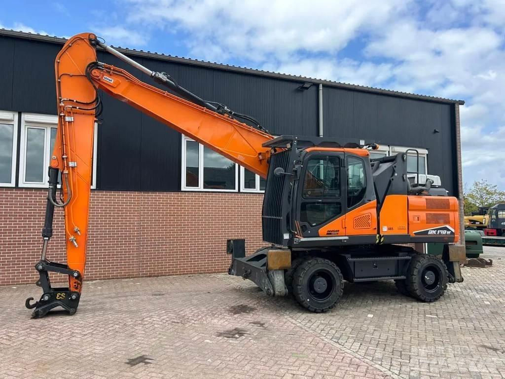 Doosan DX170W-5 Movimentazione rifiuti
