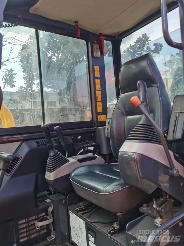 Komatsu PC 56 Miniescavatori