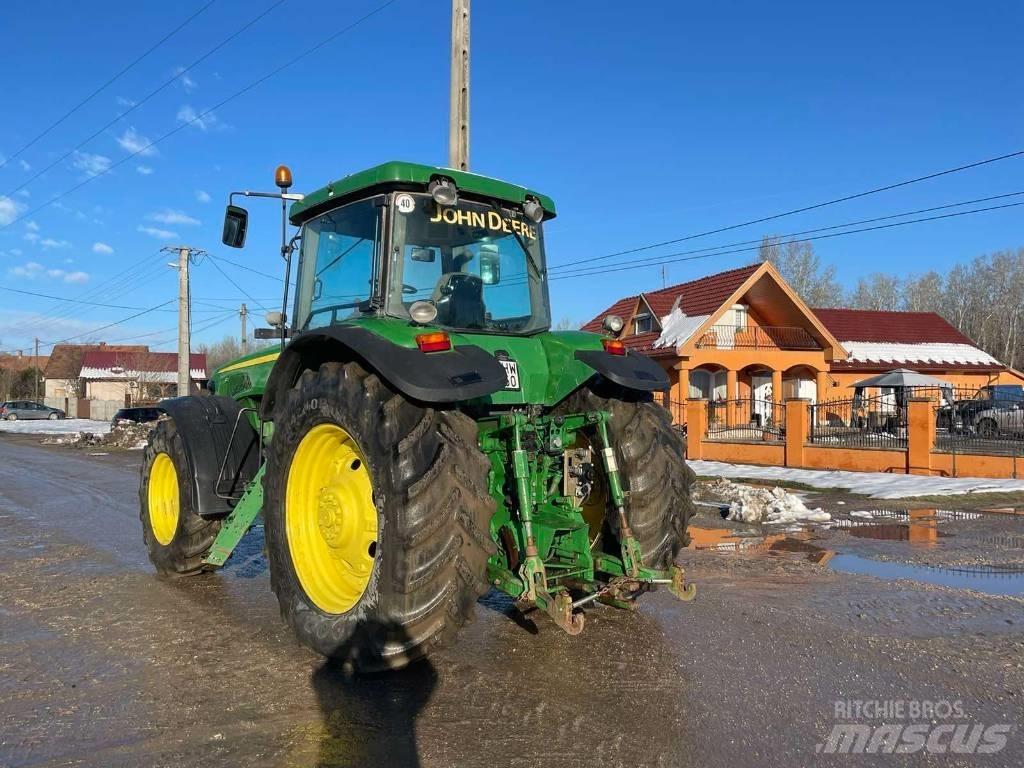 John Deere 8320 Trattori