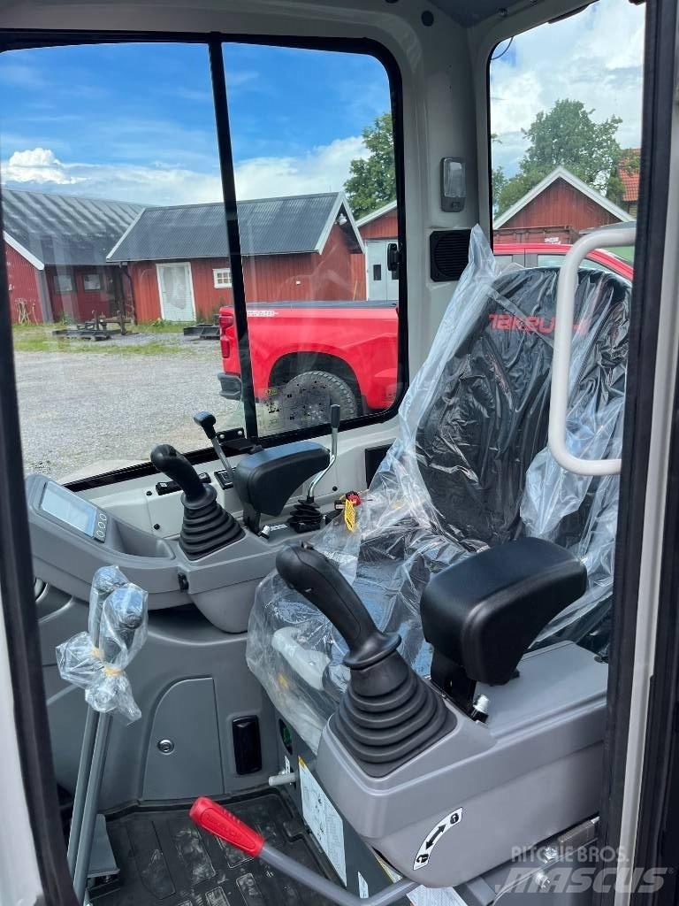 Takeuchi TB320 Miniescavatori