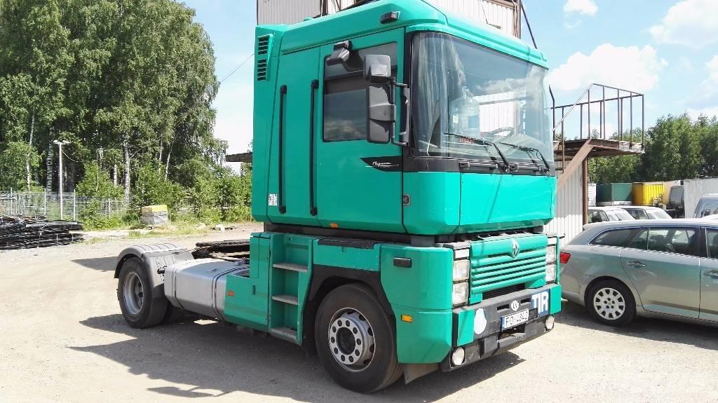 Renault MAGNUM Motrici e Trattori Stradali