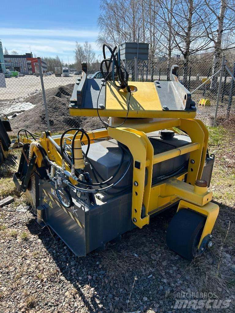 Stark KAH 2000 ST Spazzatrici