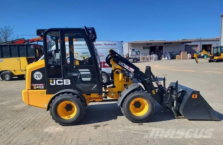 JCB 403 Pale gommate