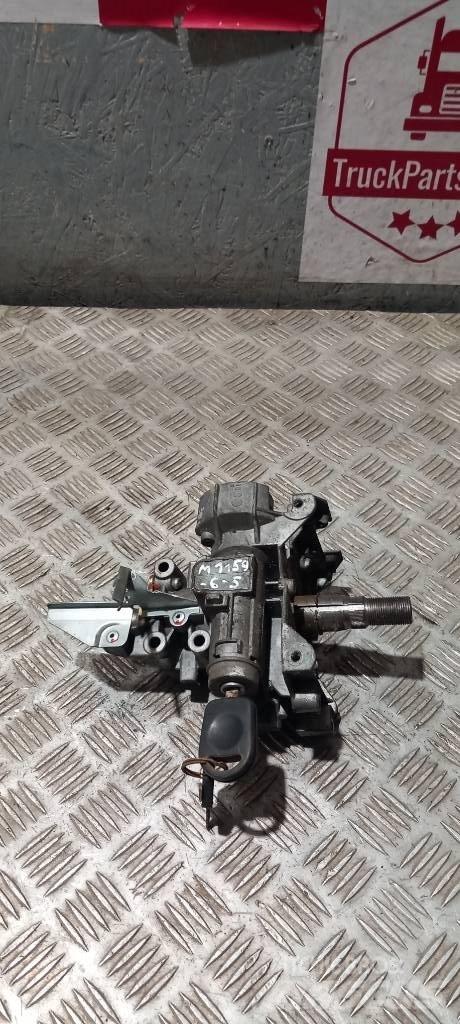 MAN TGX   81255016035 Cabine e interni