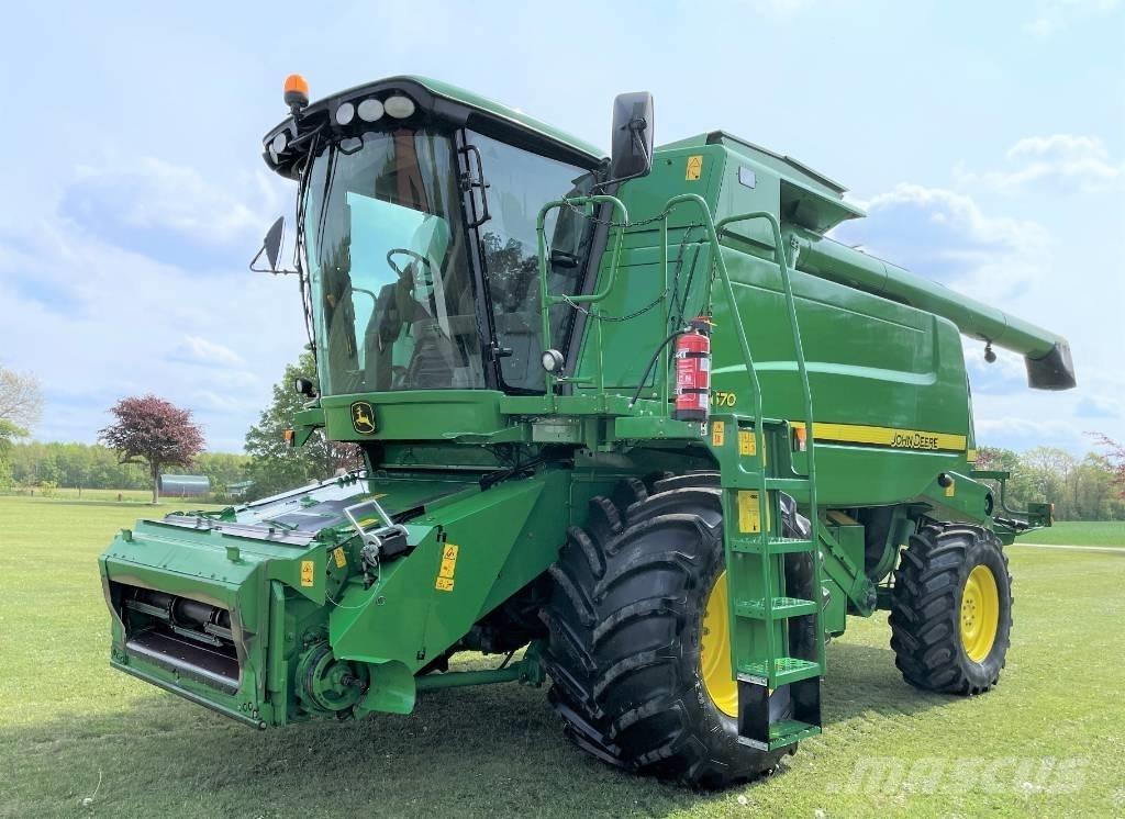 John Deere T 670 i Mietitrebbiatrici