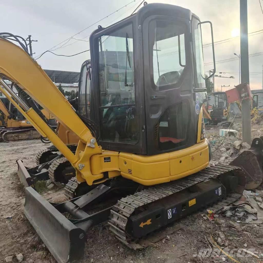 Komatsu PC 35 Miniescavatori