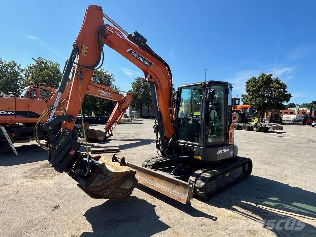 Develon DX 55 R-7 Miniescavatori