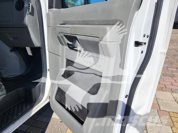 Ford E450 Costruzioni - Altro