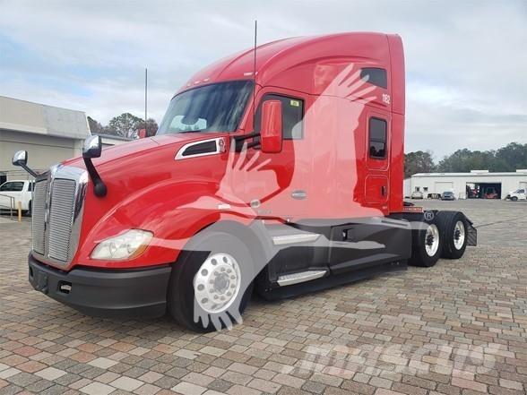 Kenworth T680 Motrici e Trattori Stradali