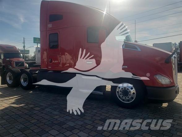 Kenworth T680 Motrici e Trattori Stradali