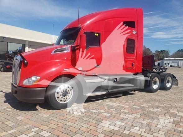 Kenworth T680 Motrici e Trattori Stradali