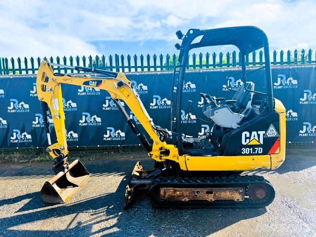 CAT 301.7 D Miniescavatori