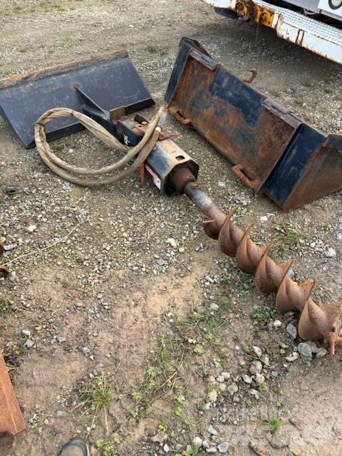 Bobcat S 130 Mini Pale Gommate