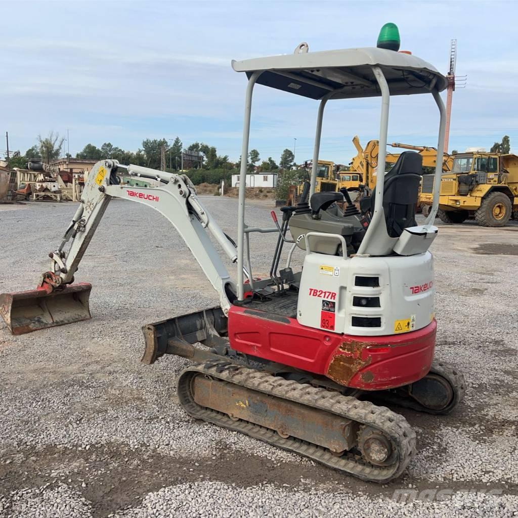 Takeuchi TB 217 R Miniescavatori
