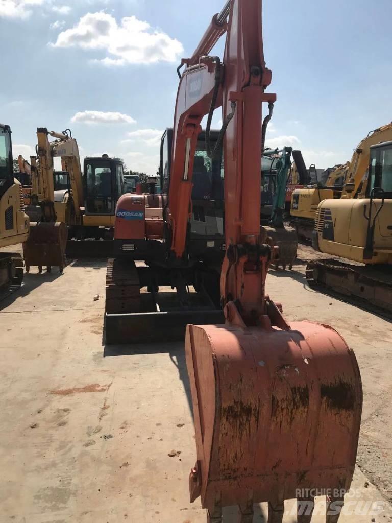 Doosan DX 60 Escavatori cingolati