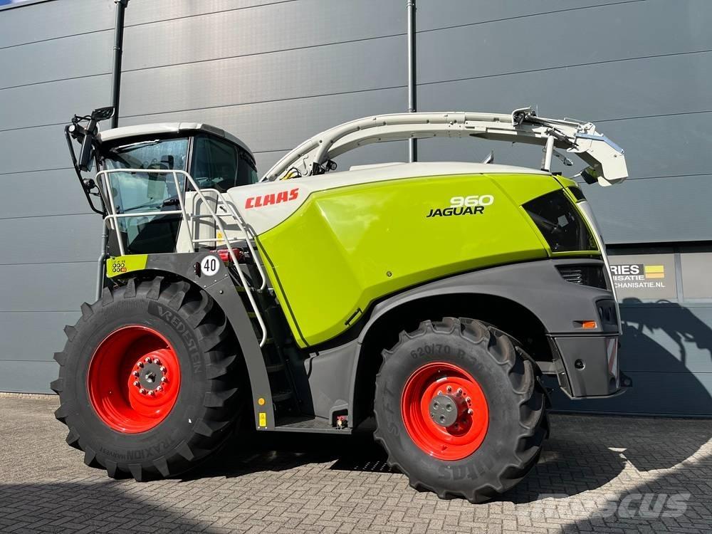 CLAAS Jaguar 960 Trince semoventi