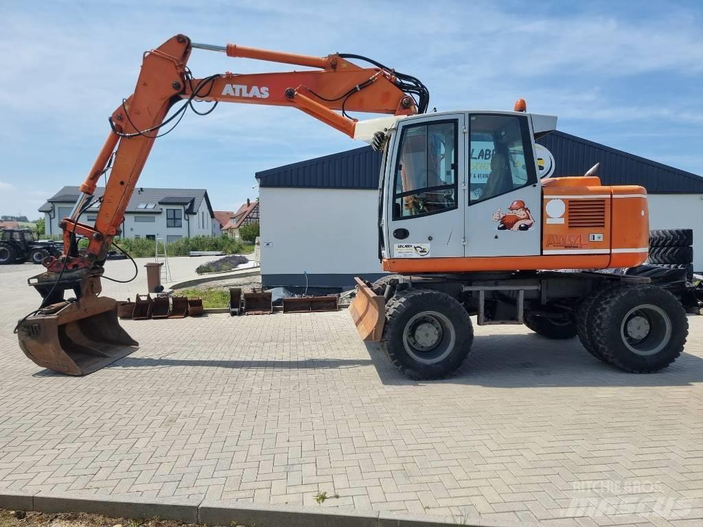 Atlas 1204 Escavatori gommati