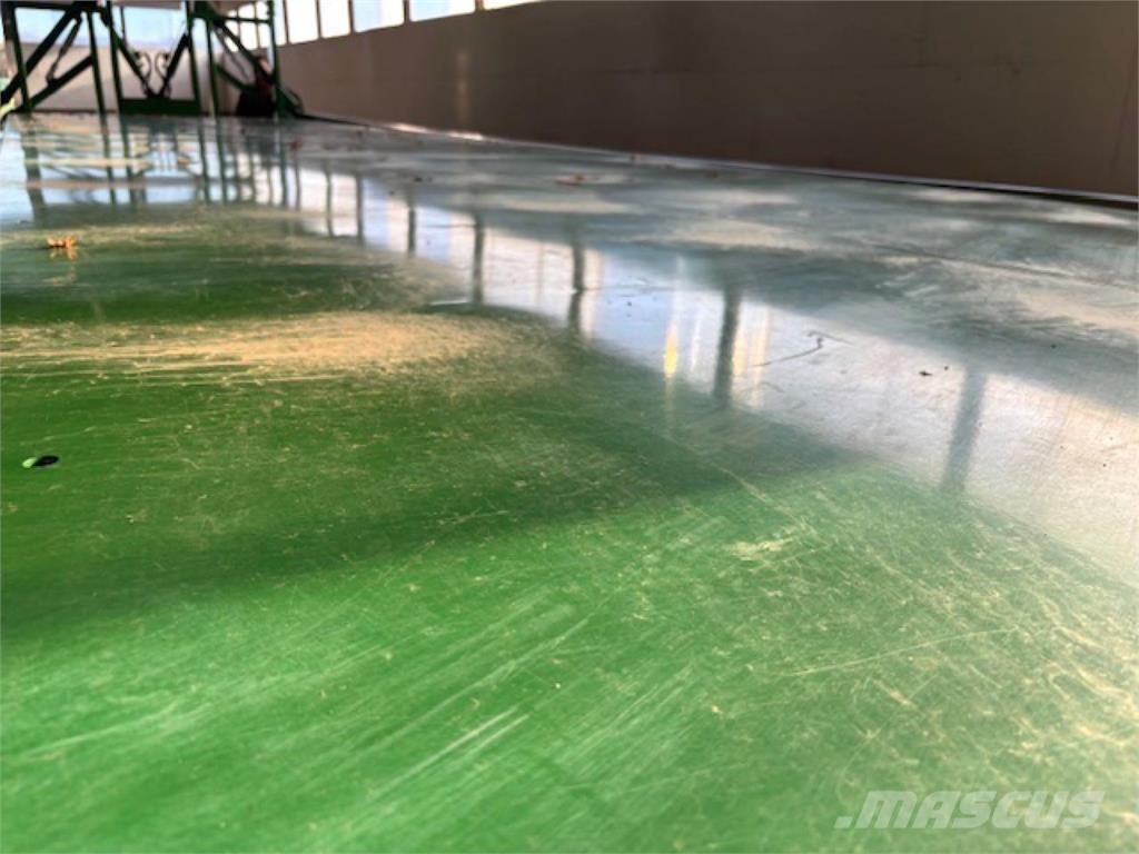 Kröger PWO 24 Rimorchi per balle