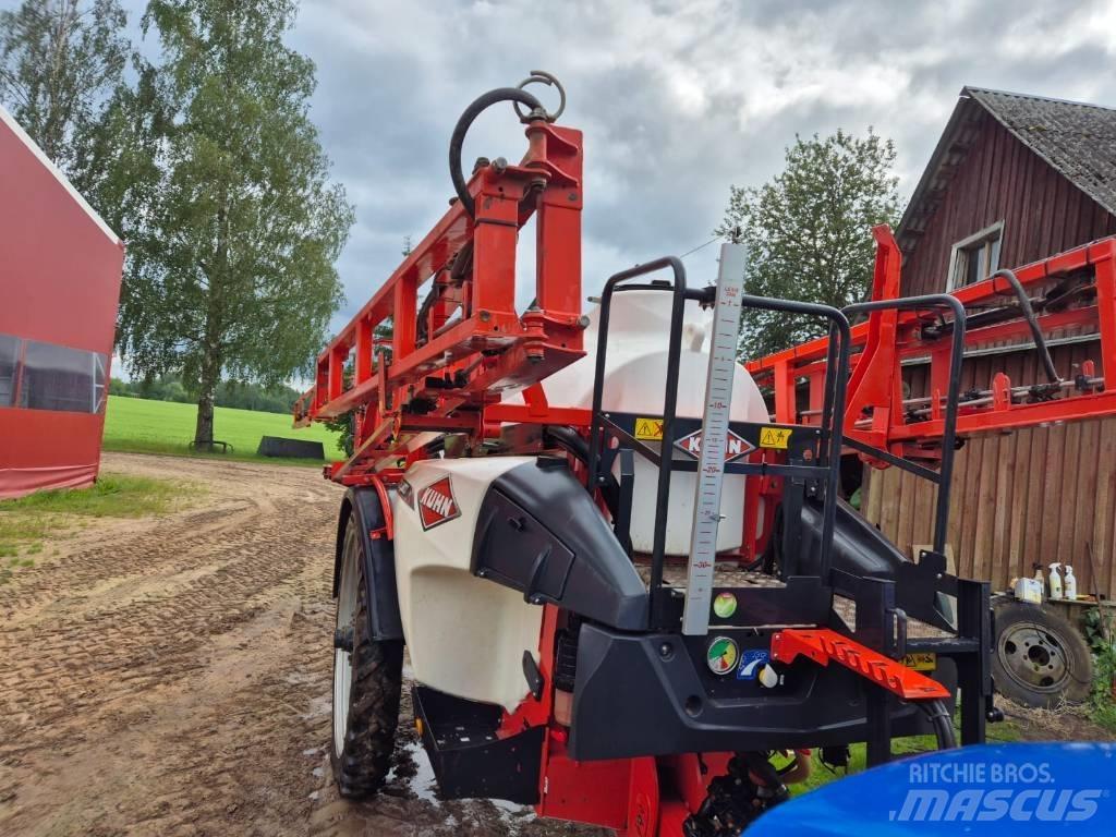 Kuhn Lexis 3000 Irroratrici trainate