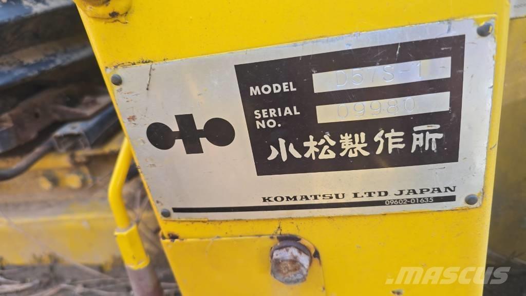 Komatsu D 57 S-1 Pale cingolate