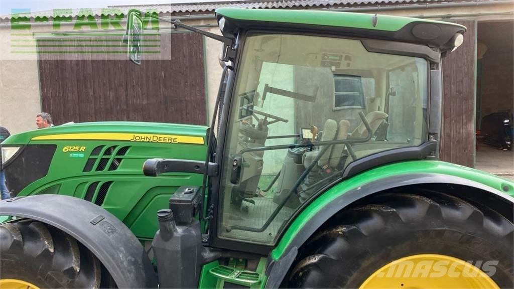 John Deere 6125R Trattori