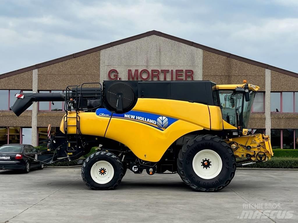 New Holland CR 9090 Mietitrebbiatrici