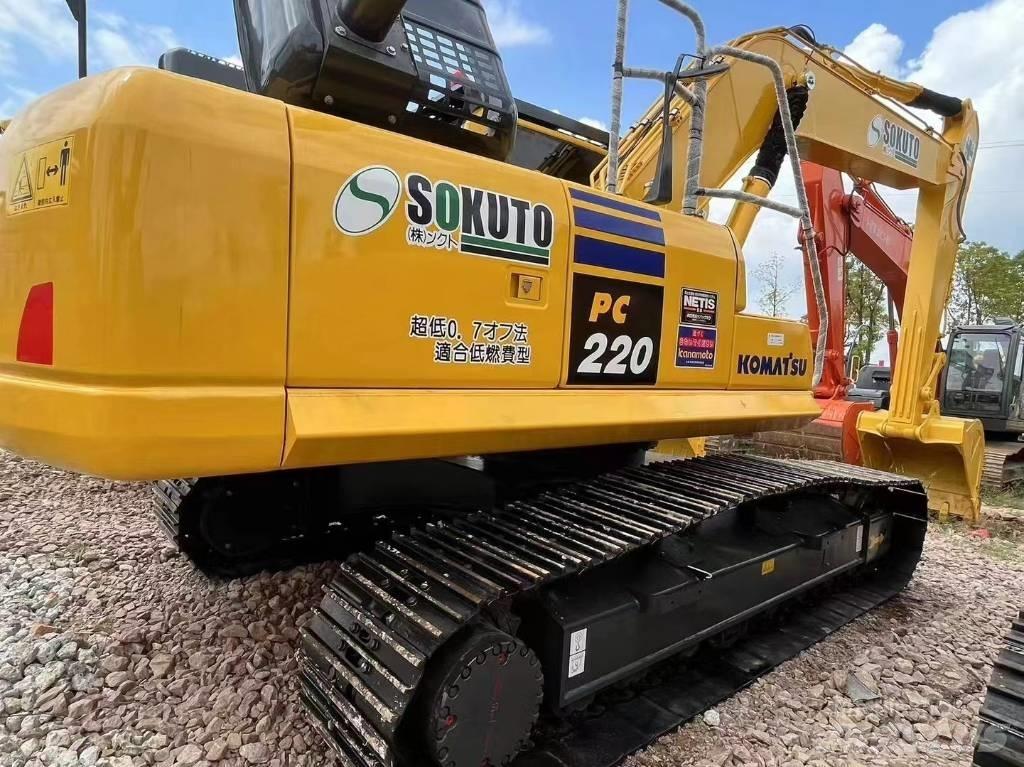 Komatsu pc220 Escavatori cingolati