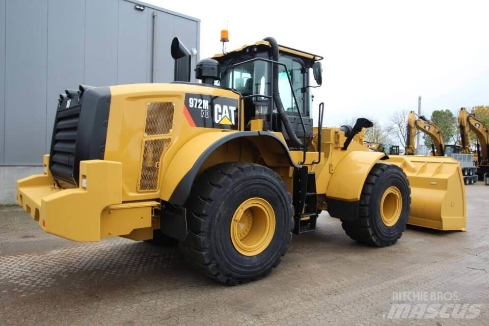 CAT 972 M XE Pale gommate
