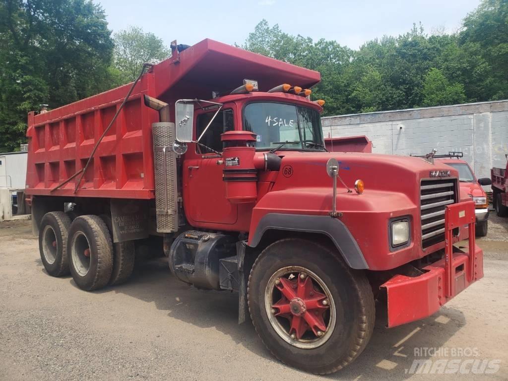 Mack RD 690 SX Camion ribaltabili