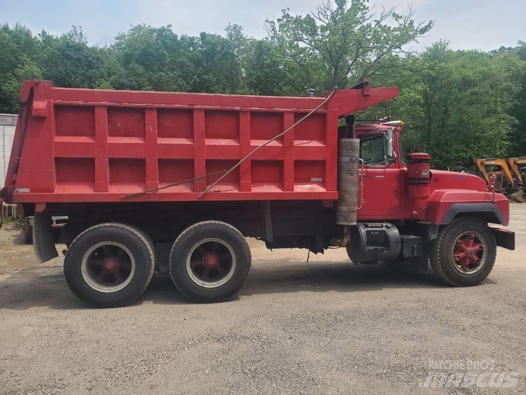 Mack RD 690 SX Camion ribaltabili
