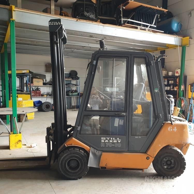 Still R70/30 Carrelli elevatori diesel